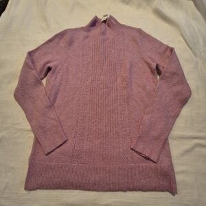 Old Navy women's Medium long sleeve sweater pink with a hint of purple NWT